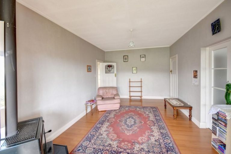 Photo of property in 10 Edinburgh Street, Green Island, Dunedin, 9018