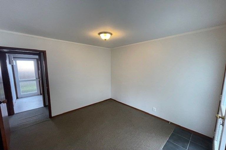 Photo of property in 3/8 Shakespeare Road, Milford, Auckland, 0620
