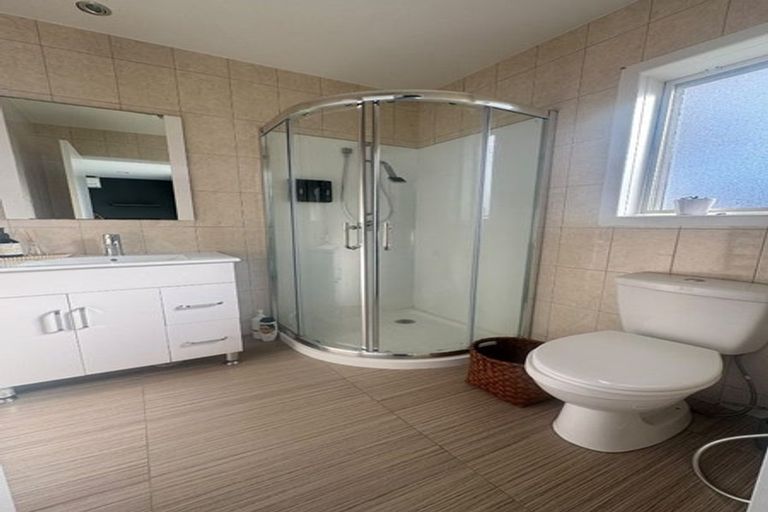 Photo of property in 49 Chapel Road, Flat Bush, Auckland, 2019