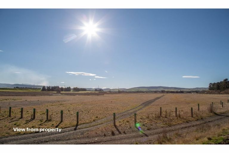 Photo of property in 25 Glenmark Drive, Waipara, 7483