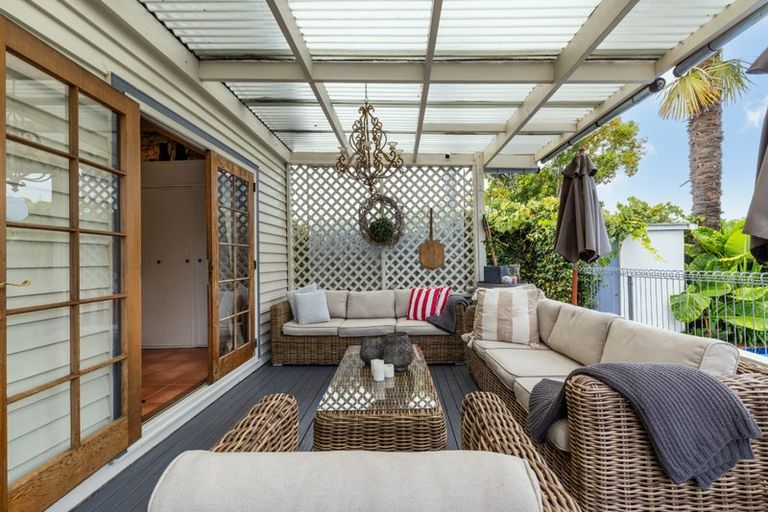 Photo of property in 610 Avenue Road West, Saint Leonards, Hastings, 4120