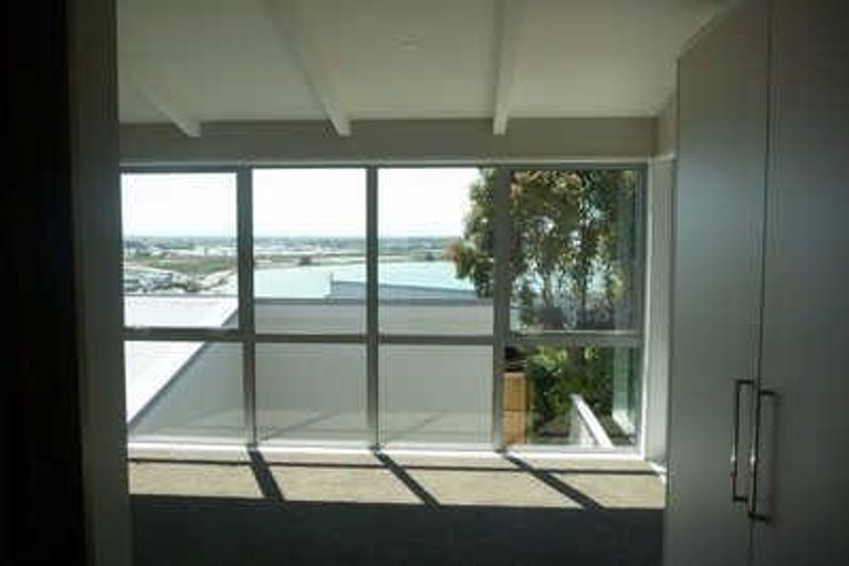 Photo of property in 29a Cannon Hill Crescent, Mount Pleasant, Christchurch, 8081