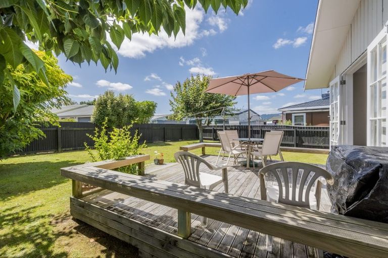 Photo of property in 21 Burn Street, Levin, 5510