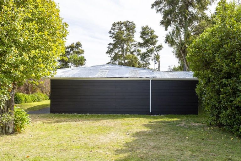 Photo of property in 242 Rereahu Avenue, Hatepe, Turangi, 3382