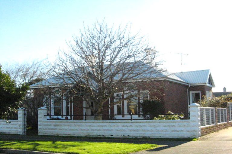 Photo of property in 76 Banks Street, Richmond, Invercargill, 9810