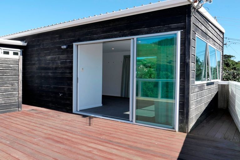 Photo of property in 90 Muri Road, Pukerua Bay, Porirua, 5026