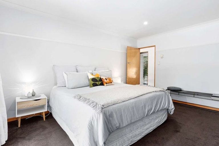 Photo of property in 11 Bridge Street, Southbridge, 7602