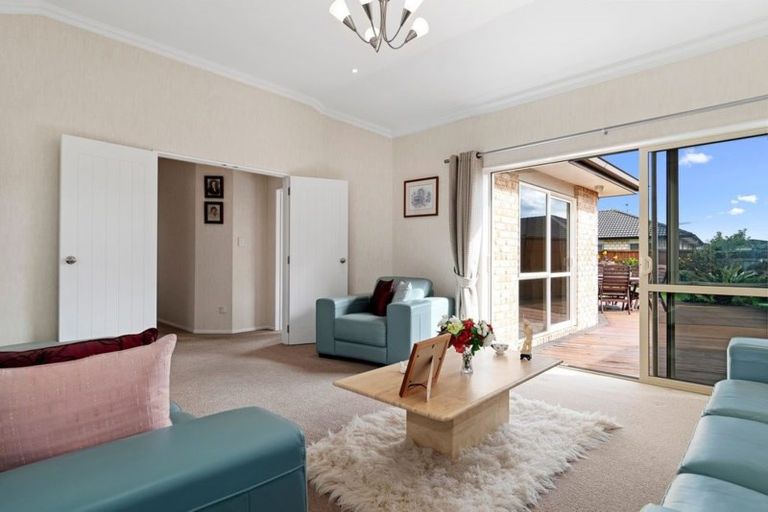 Photo of property in 2 Popata Close, Papamoa Beach, Papamoa, 3118