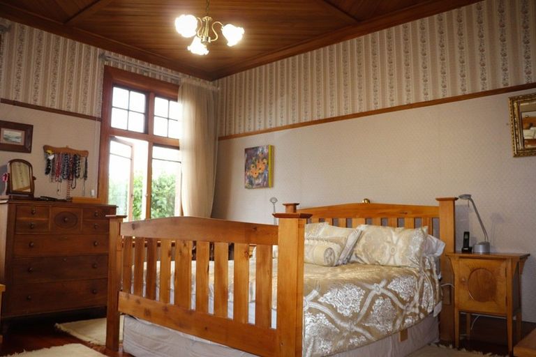 Photo of property in 49 Eglinton Street, Winton, 9720