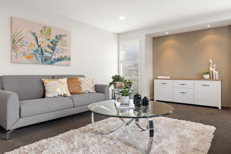 Photo of property in 27 Elba Crescent, Halswell, Christchurch, 8025