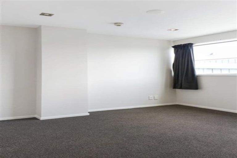 Photo of property in The Docks Apartments, 716/6 Dockside Lane, Auckland Central, Auckland, 1010