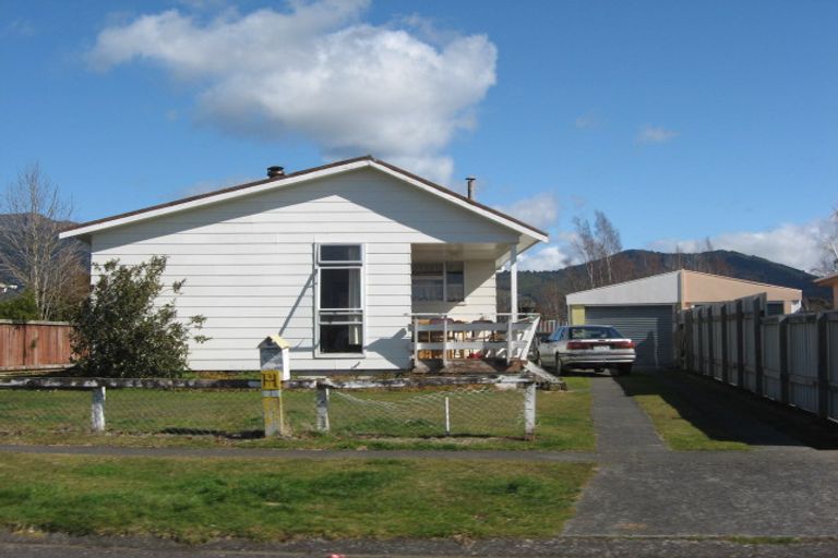 Photo of property in 51 Maria Place, Turangi, 3334