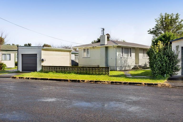 Photo of property in 32 Victoria Street, Patea, 4520