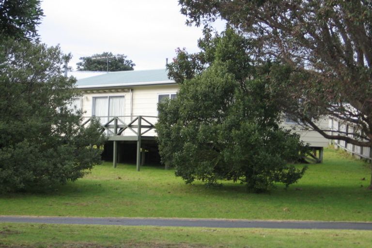 Photo of property in 5 Twilight Bay, Omaha, 0986