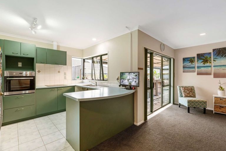 Photo of property in 273 Mahia Road, Weymouth, Auckland, 2103