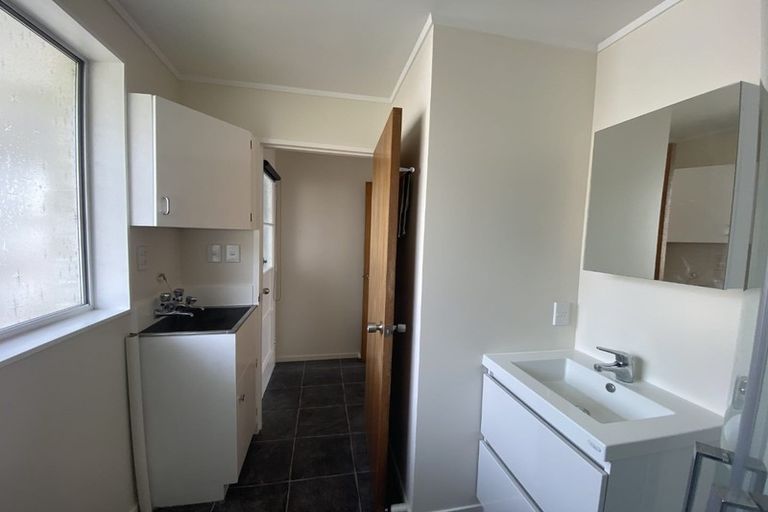 Photo of property in 4/21 Seddon Street, Wallaceville, Upper Hutt, 5018