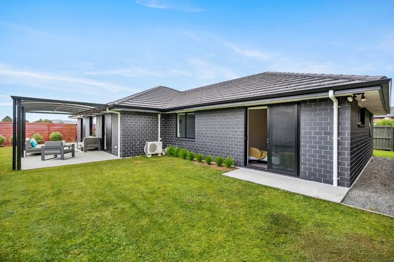 Photo of property in 25 Lake Drive, Tikipunga, Whangarei, 0112