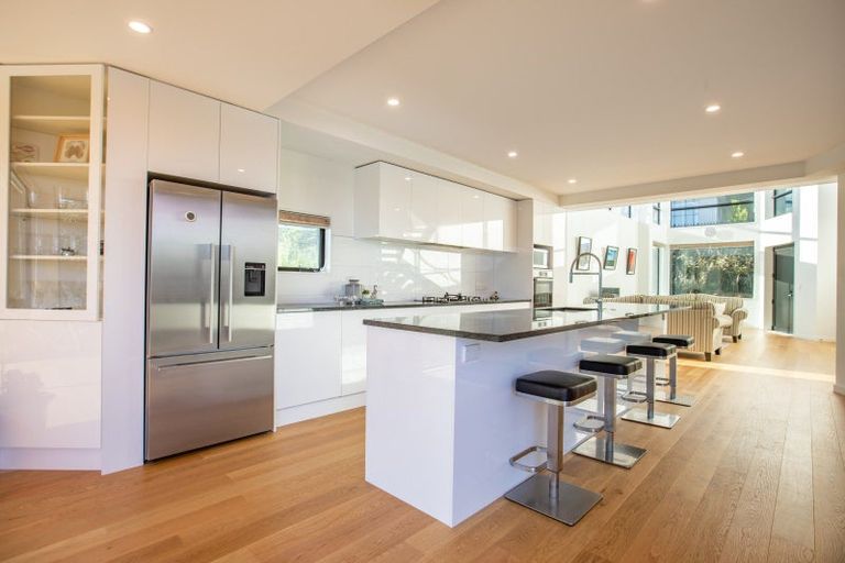 Photo of property in 10 Satchell Way, Kaiwharawhara, Wellington, 6035