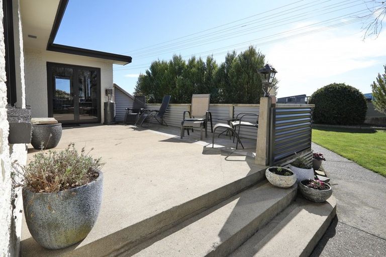 Photo of property in 20 Liemen Street, Otautau, 9610