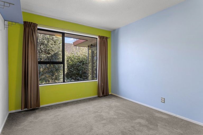 Photo of property in 8 Lacy Gate Place, Woodend, 7610