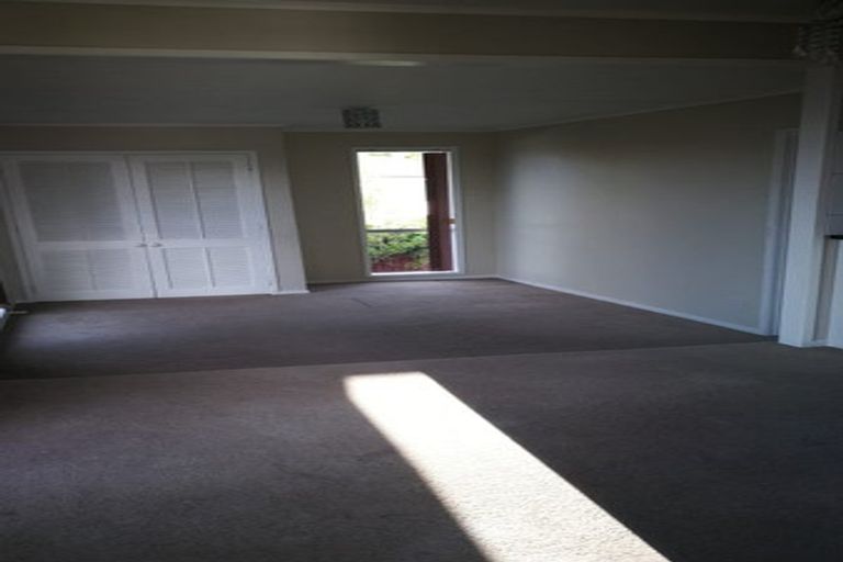 Photo of property in 5 Sari Place, Massey, Auckland, 0614