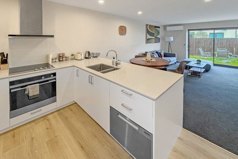 Photo of property in 5/259 Kilmore Street, Christchurch Central, Christchurch, 8011