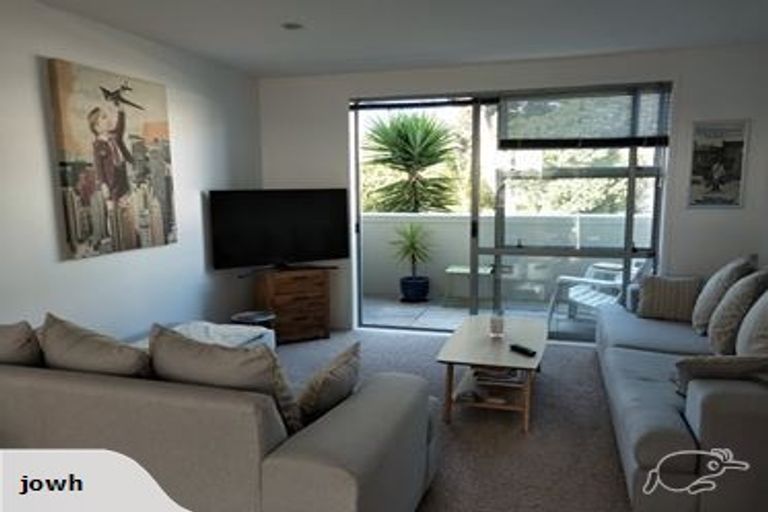 Photo of property in 9/3 Riverside Road, Orewa, 0931