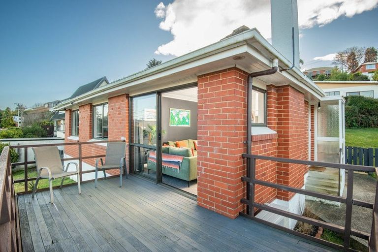 Photo of property in 17 Waldron Crescent, Green Island, Dunedin, 9018