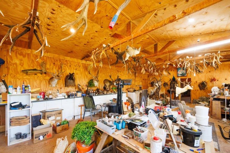 Photo of property in 359 Newbury Line, Bunnythorpe, Palmerston North, 4478