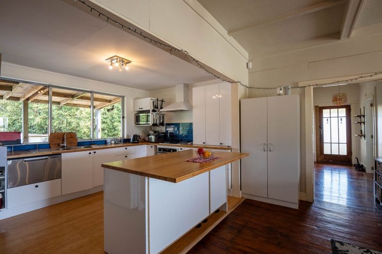 Photo of property in 32 Toetoe Road, Otaika, Whangarei, 0170