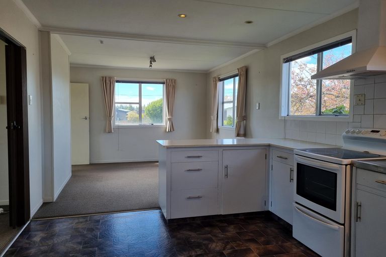 Photo of property in 2 Sefton Street, Twizel, 7901