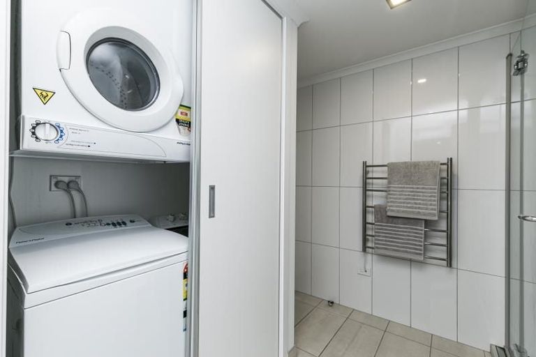 Photo of property in Bellagio Apartments, 10e/39 Taranaki Street, Te Aro, Wellington, 6011