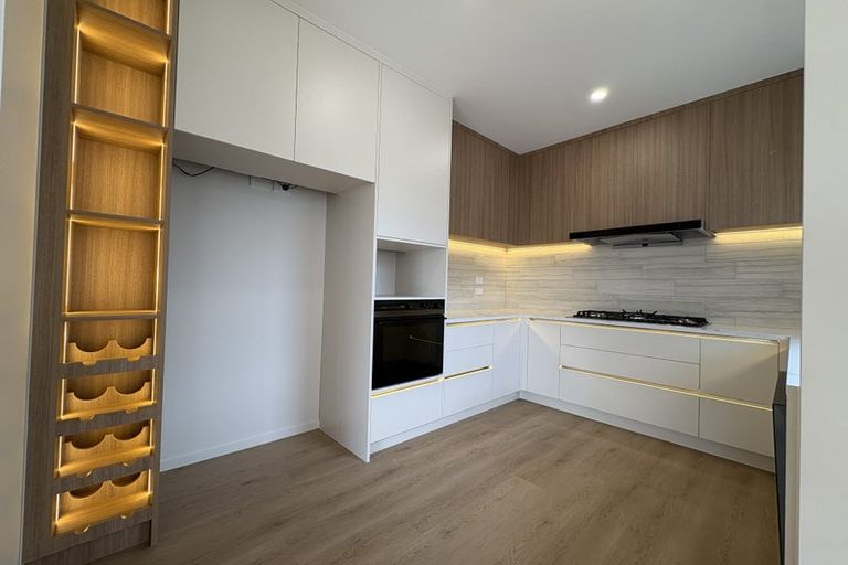 Photo of property in 14 Newhaven Terrace, Mairangi Bay, Auckland, 0630