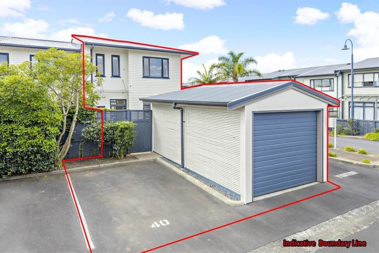 Photo of property in 40/2 Armoy Drive, East Tamaki, Auckland, 2016