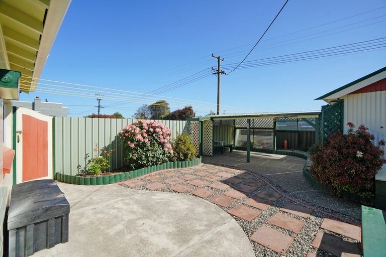 Photo of property in 71 Heywood Street, Grasmere, Invercargill, 9810