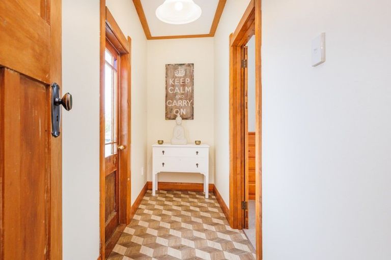 Photo of property in 283 Forlong Road, Colyton, Feilding, 4775