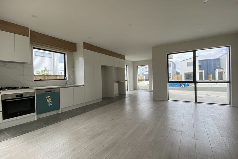 Photo of property in 86 Bellbird Street, Papakura, 2110