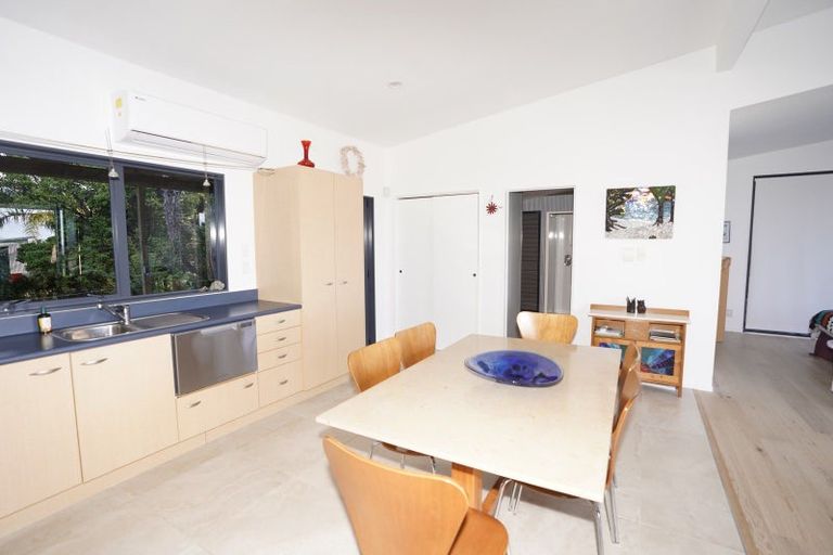 Photo of property in 23 Seacrest Boulevard, Langs Beach, Waipu, 0582