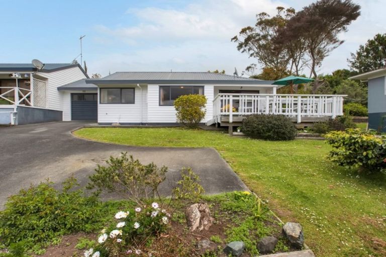 Photo of property in 2/4 Wi Apo Place, Wellsford, 0900