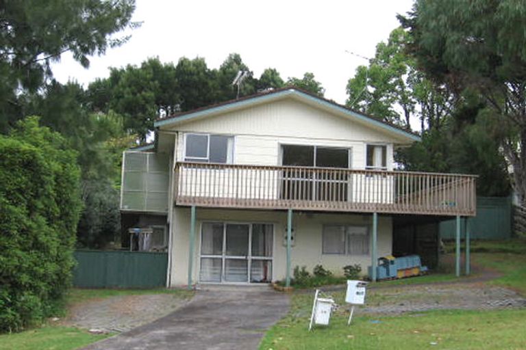 Photo of property in 26 Regency Place, Sunnynook, Auckland, 0632