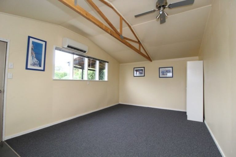 Photo of property in 4 Studholme Street, Waimate, 7924