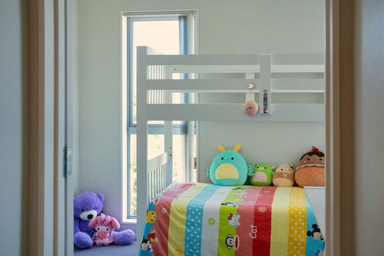 Photo of property in 11/147 Albany Highway, Unsworth Heights, Auckland, 0632