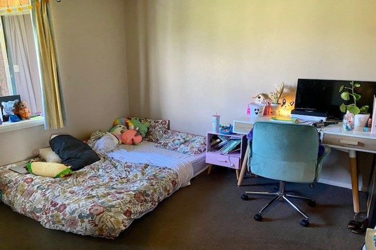 Photo of property in 1 Kingsbury Court, Rototuna North, Hamilton, 3210