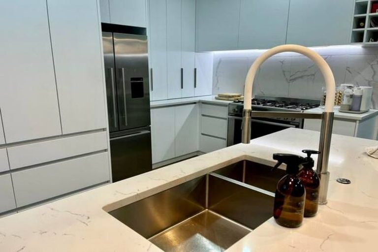 Photo of property in 1/34 Byron Avenue, Takapuna, Auckland, 0622