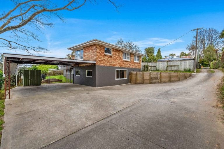 Photo of property in 107 Sutherland Road, Brookfield, Tauranga, 3110