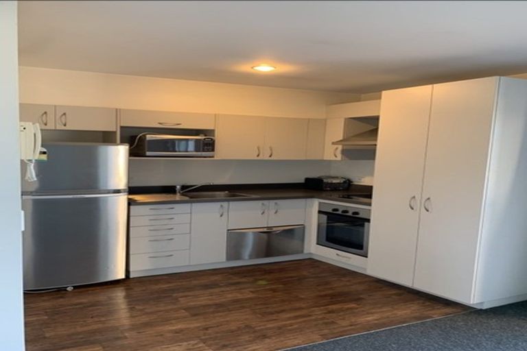 Photo of property in 21/30 Mathesons Road, Phillipstown, Christchurch, 8011