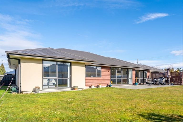 Photo of property in 257 Talbot Street, Geraldine, 7930