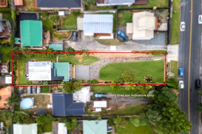 Photo of property in 18 Kamara Road, Glen Eden, Auckland, 0602