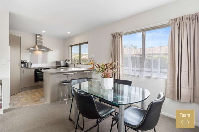 Photo of property in 15a Youngs Road, Papakura, 2110