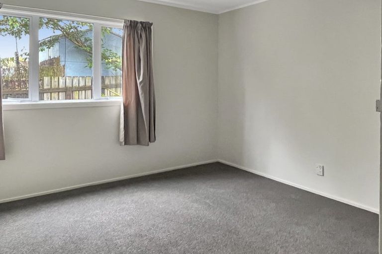Photo of property in 2/2 Wembley Place, Richmond Heights, Taupo, 3330